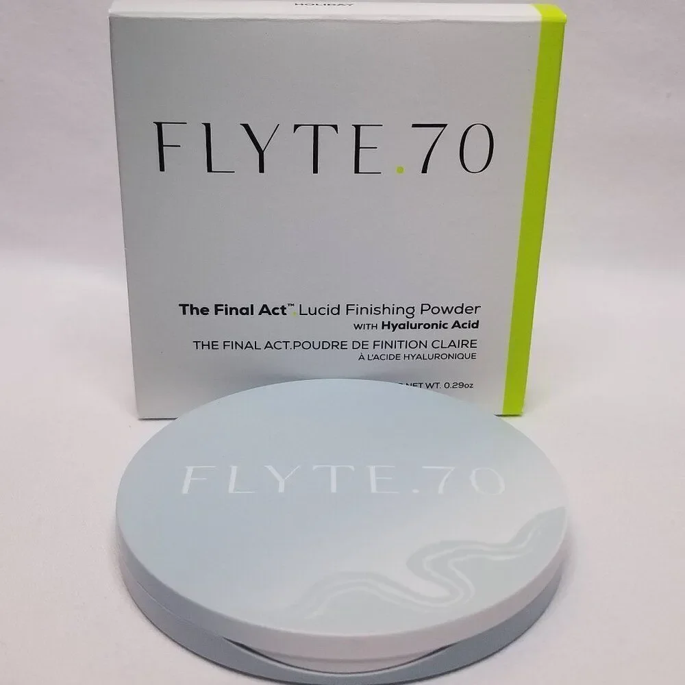 Flyte.70 - The Final Act Lucid Finishing Powder in Holiday